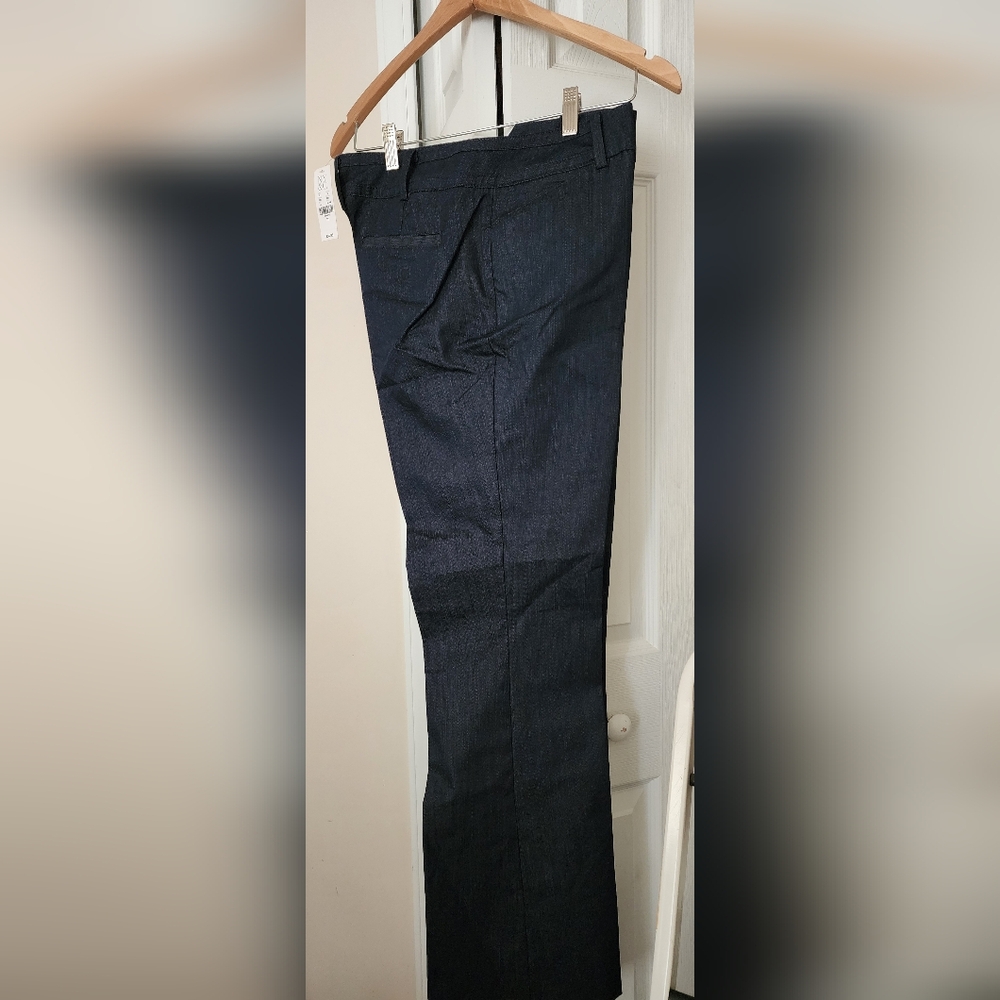 NY & Company 7th Avenue Modern Fit Bootcut Pant Size 12